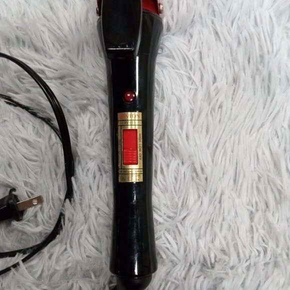 Revlon RV-013 1-1/2" Adjustable Heat Red Aluminum Hair Curling Iron - Picture 3 of 7